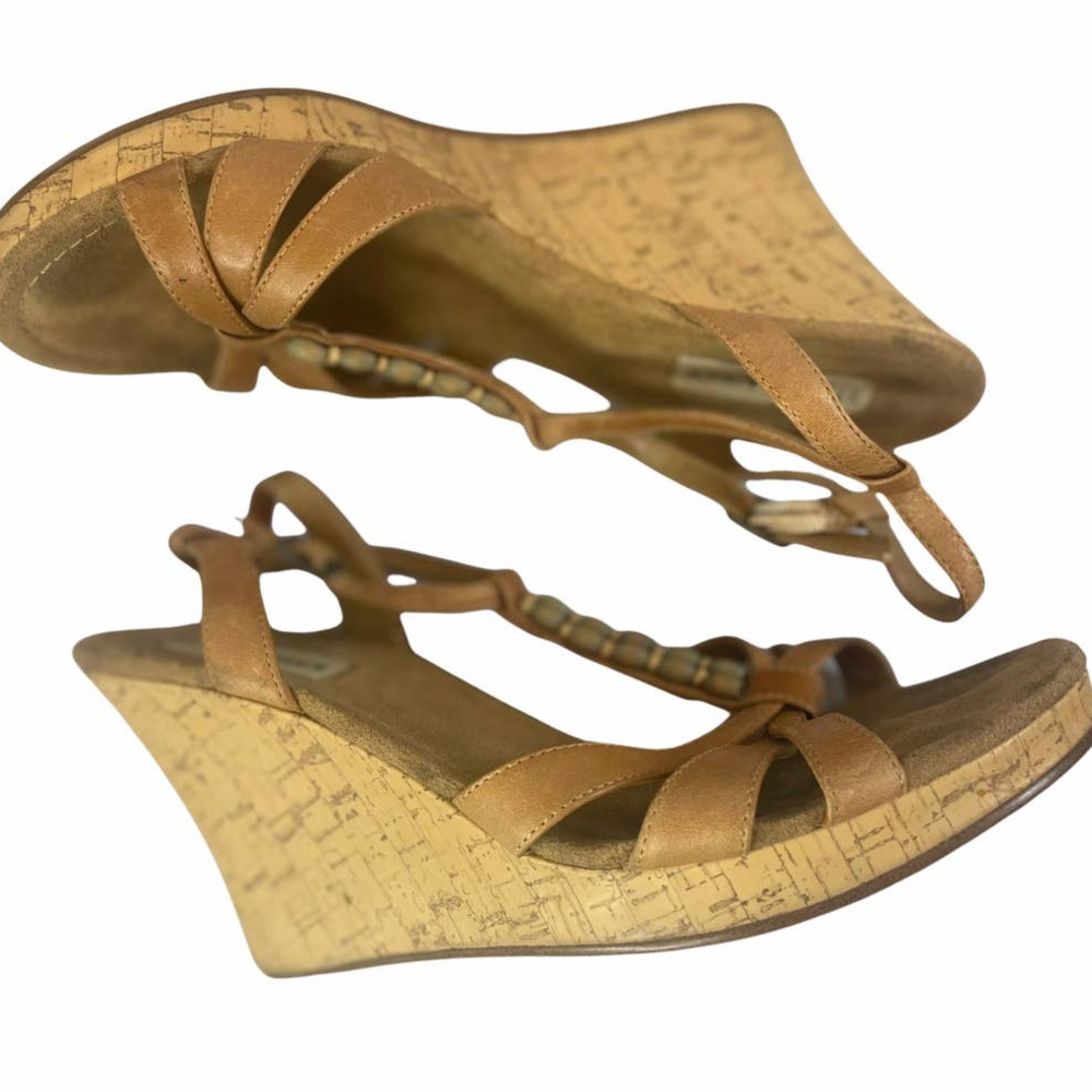 Steve Madden strappy‎ bead  wedge sandals 7.5M
